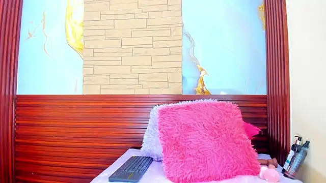 margiesfunnyhot303av online show from 10-14-25, 06:03