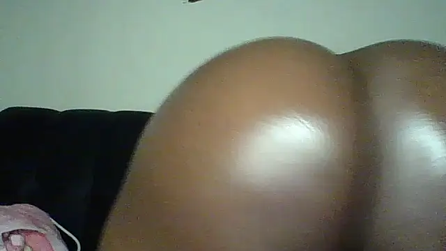 Snapshot of Squirt_ass_queen chatting on 09-09-25, 02:21 Squirt ass queen online show from 09-09-25, 02:21