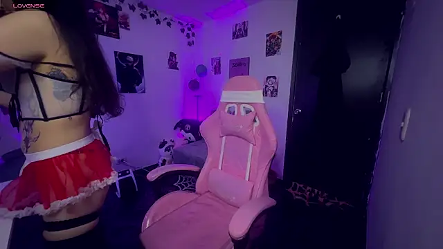 Snapshot of cami_mila9 chatting on 02-10-26, 07:51 cami mila9 online show from 02-10-26, 07:51