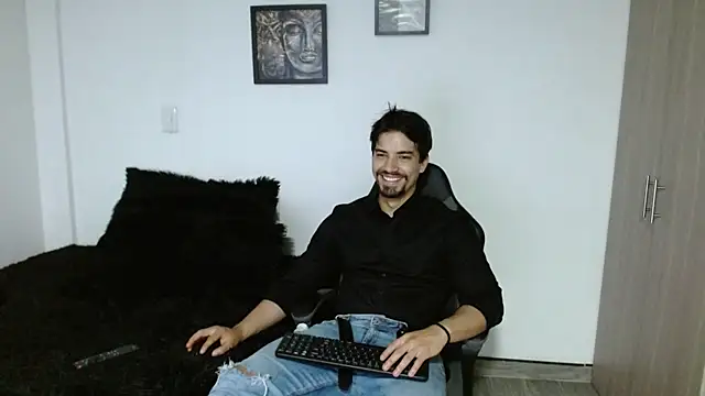 Ian Daviz online show from 11-15-25, 04:05