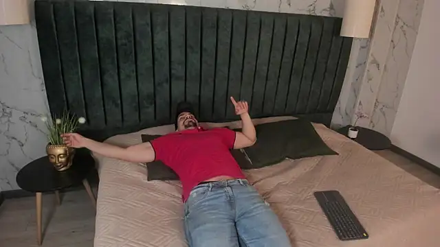 Ian Daviz online show from 10-28-25, 12:48