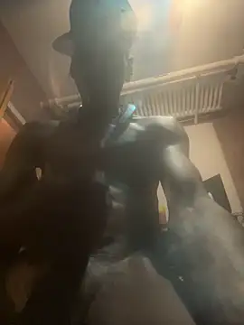 Snapshot of JdLove1 chatting on 02-12-25, 01:37 JdLove1 online show from 02-12-25, 01:37