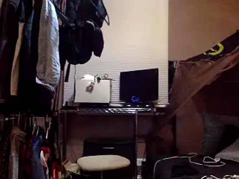 Snapshot of JdLove1 chatting on 12-03-24, 01:36 JdLove1 online show from 12-03-24, 01:36