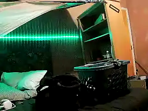 Snapshot of JdLove1 chatting on 12-02-24, 07:11 JdLove1 online show from 12-02-24, 07:11