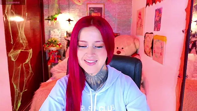 meghan nill online show from 10-06-25, 03:08