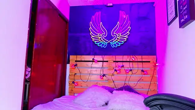 meghan nill online show from 04-08-26, 02:57