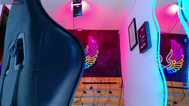 meghan nill online show from 04-13-26, 02:59