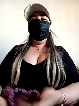 Snapshot of Jawahir-pretty-women chatting on 12-06-24, 01:49 Jawahir-pretty-women online show from 12-06-24, 01:49