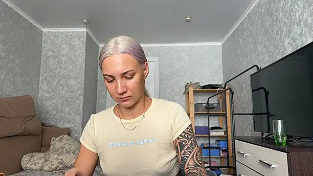 AnneBall online show from 03-01-26, 07:52