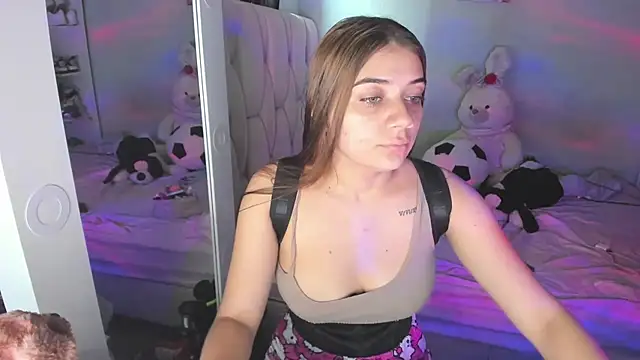 KittyKlum online show from 02-10-26, 04:06