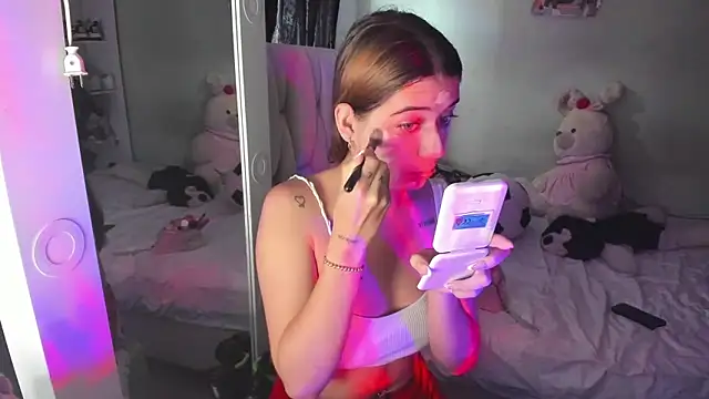 KittyKlum online show from 03-18-26, 04:08