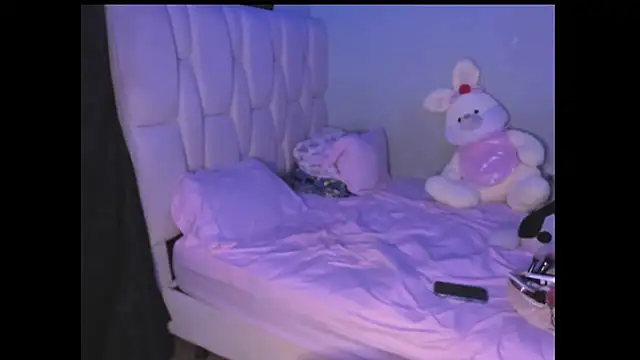 KittyKlum online show from 03-18-25, 11:20