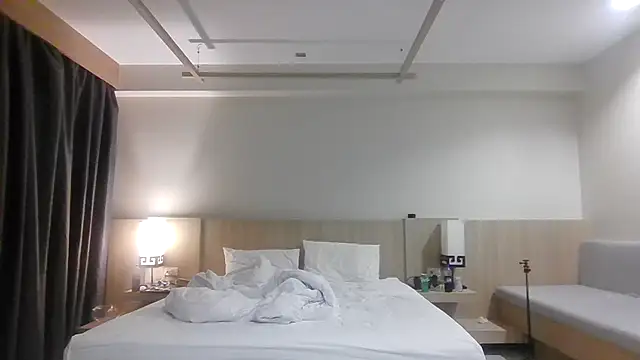 SweetSexySub online show from 09-15-25, 01:33