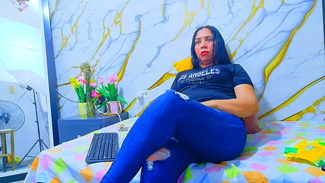 Snapshot of NINFA69 chatting on 05-12-26, 11:00 NINFA69 online show from 05-12-26, 11:00