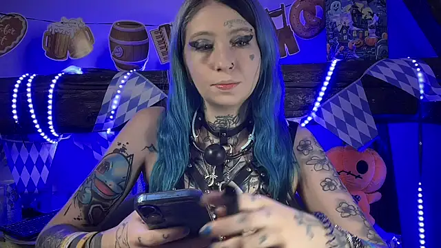 coyemoo online show from 09-28-25, 08:21