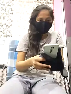 Snapshot of Kashish_18 chatting on 01-21-25, 05:38 Kashish 18 online show from 01-21-25, 05:38