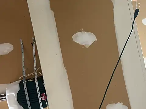 SmokingSloth online show from 03-23-25, 02:37