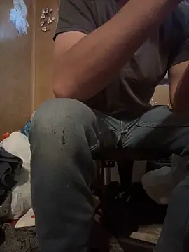 SmokingSloth online show from 12-18-25, 08:23