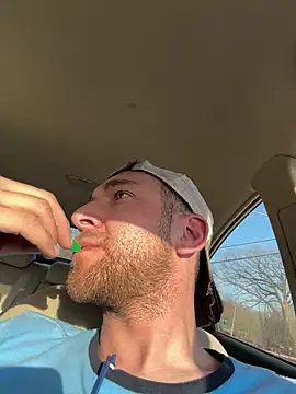 SmokingSloth online show from 03-11-25, 11:15