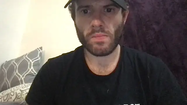 Snapshot of SpunCandy chatting on 10-08-25, 06:37 SpunCandy online show from 10-08-25, 06:37