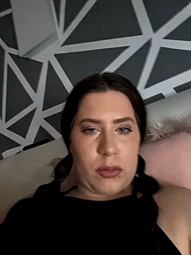 Snapshot of Anyonymuss chatting on 09-09-25, 08:35 Anyonymuss online show from 09-09-25, 08:35