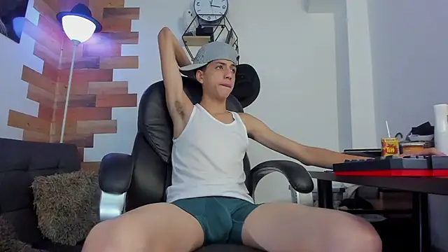 Kenbils online show from 12-04-24, 02:20