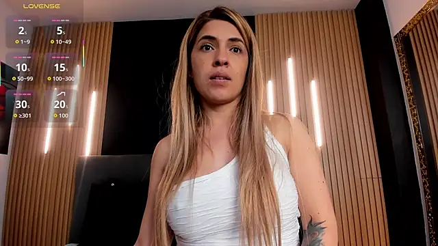 EvaaLovia1 online show from 03-21-26, 02:54