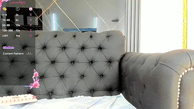 EvaaLovia1 online show from 09-27-25, 02:12