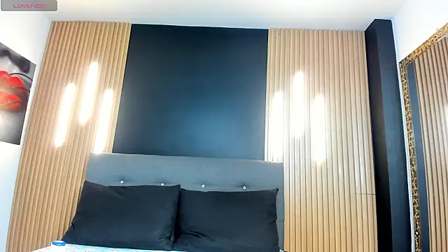 EvaaLovia1 online show from 03-13-26, 01:16