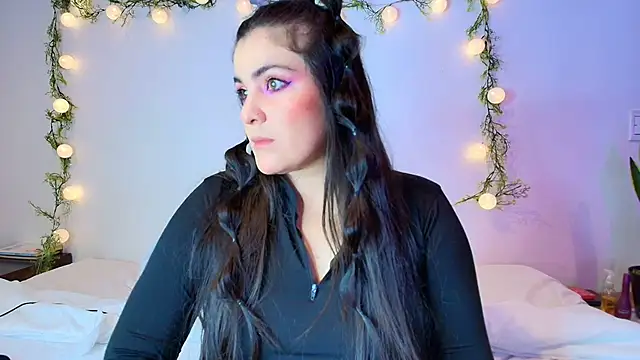 Amara vega online show from 04-10-26, 08:10