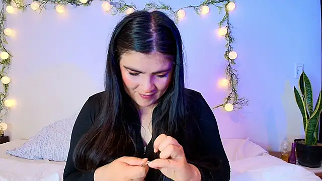 Amara vega online show from 04-09-26, 07:47