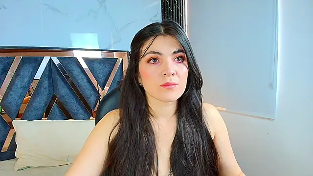 Amara vega online show from 10-04-25, 12:07