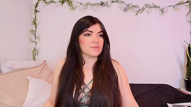 Amara vega online show from 06-01-26, 03:44
