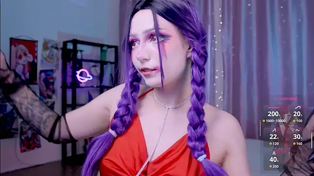 Snapshot of Carolina_Leep chatting on 10-02-25, 01:58 Carolina Leep online show from 10-02-25, 01:58