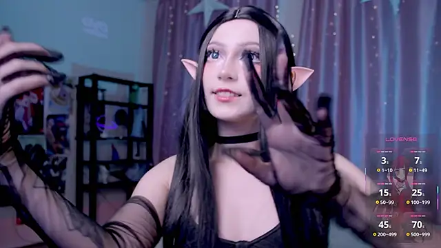 Snapshot of Carolina_Leep chatting on 09-25-25, 02:23 Carolina Leep online show from 09-25-25, 02:23