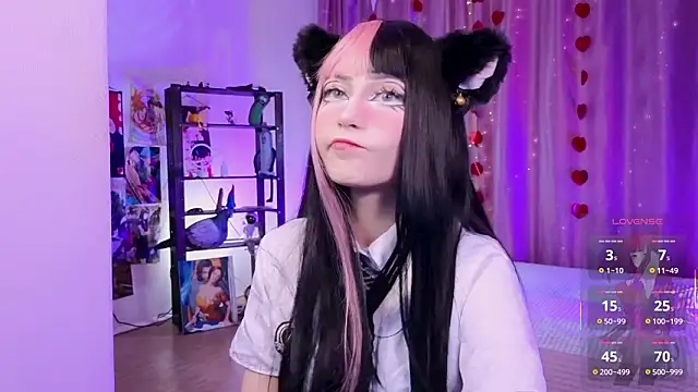 Carolina Leep online show from 02-20-26, 01:24