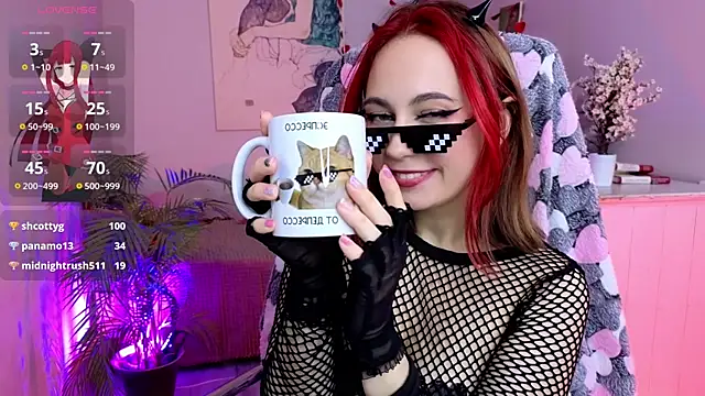 Snapshot of Carolina_Leep chatting on 02-26-25, 03:21 Carolina Leep online show from 02-26-25, 03:21