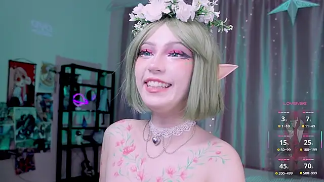 Snapshot of Carolina_Leep chatting on 09-12-25, 05:13 Carolina Leep online show from 09-12-25, 05:13