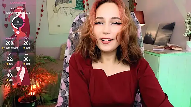 Snapshot of Carolina_Leep chatting on 02-14-25, 03:58 Carolina Leep online show from 02-14-25, 03:58