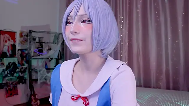 Snapshot of Carolina_Leep chatting on 10-19-25, 02:42 Carolina Leep online show from 10-19-25, 02:42