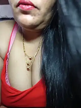 Snapshot of sneha_rose chatting on 06-05-26, 06:07 sneha rose online show from 06-05-26, 06:07