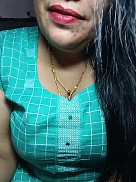 Snapshot of sneha_rose chatting on 06-01-26, 05:29 sneha rose online show from 06-01-26, 05:29