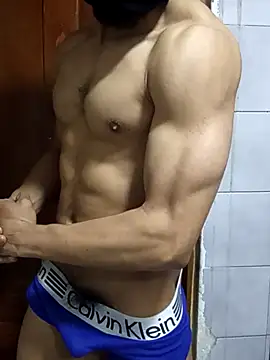 Snapshot of lukersaint chatting on 11-17-25, 06:50 lukersaint online show from 11-17-25, 06:50