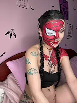 Snapshot of MoonAgnes chatting on 01-09-25, 02:33 MoonAgnes online show from 01-09-25, 02:33