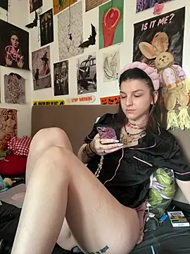 MoonAgnes online show from 07-21-26, 06:26