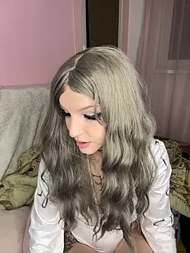 Snapshot of MoonAgnes chatting on 12-28-24, 06:29 MoonAgnes online show from 12-28-24, 06:29