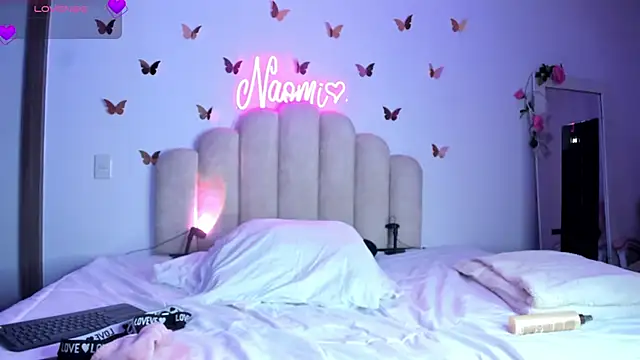 Snapshot of NaomiAsha chatting on 11-25-25, 11:16 NaomiAsha online show from 11-25-25, 11:16