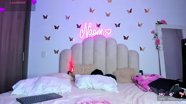 Snapshot of NaomiAsha chatting on 11-29-25, 11:38 NaomiAsha online show from 11-29-25, 11:38