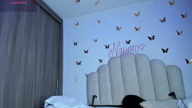 Snapshot of NaomiAsha chatting on 10-30-25, 11:23 NaomiAsha online show from 10-30-25, 11:23