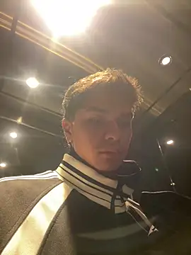 Snapshot of AndyPalmer_ chatting on 02-15-25, 11:17 AndyPalmer online show from 02-15-25, 11:17